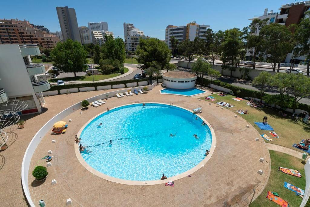 Front Beach Apartment 波尔蒂芒 外观 照片