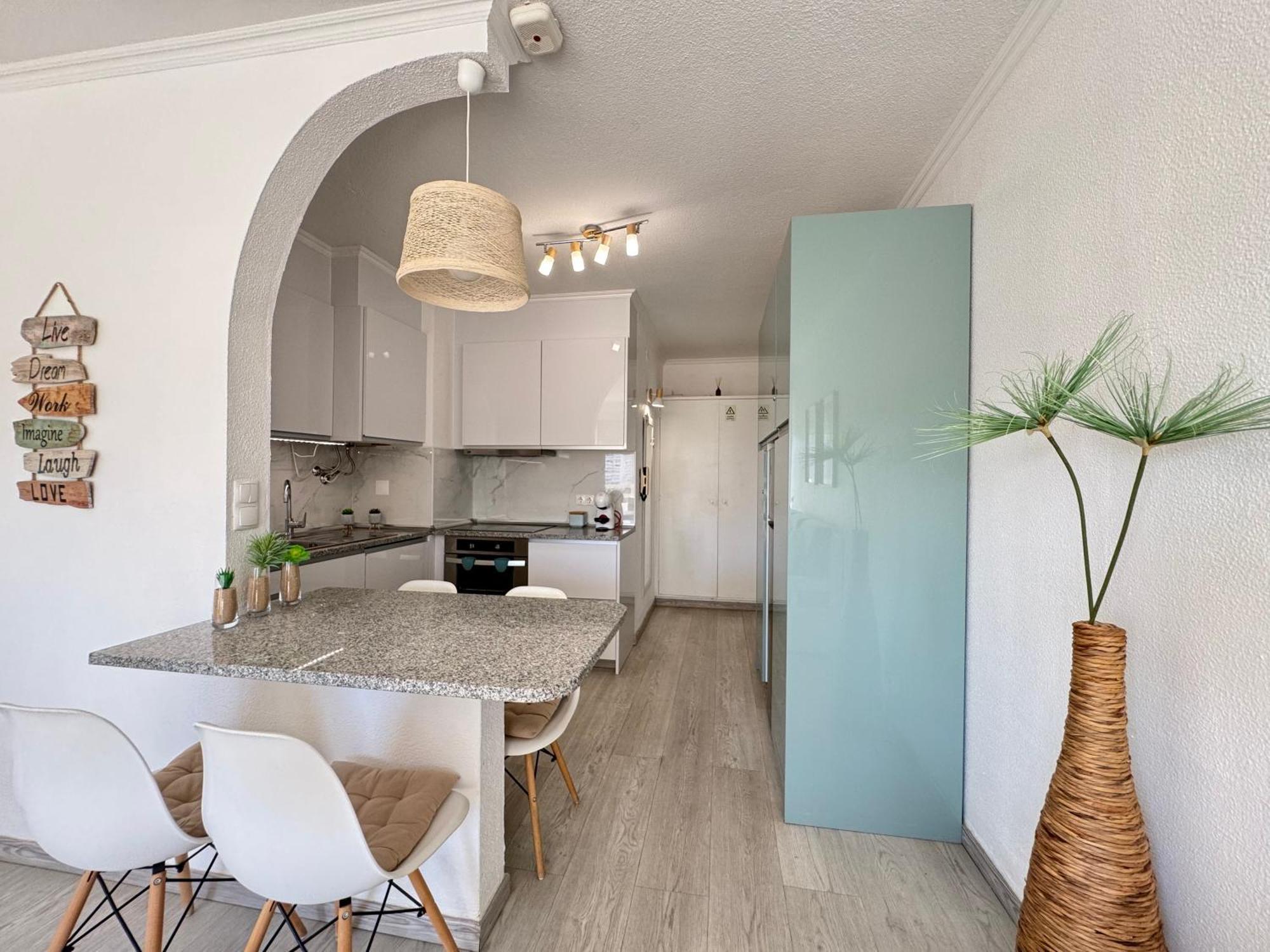 Front Beach Apartment 波尔蒂芒 外观 照片