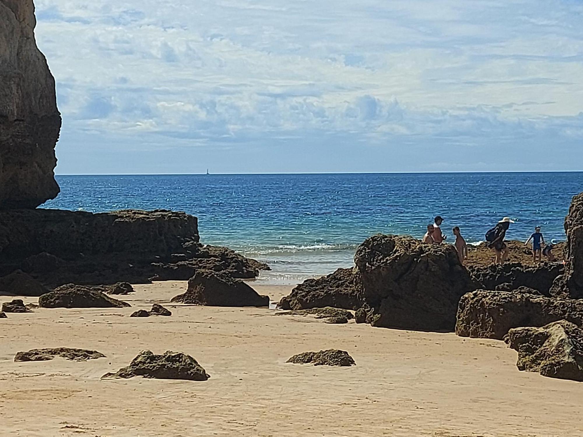Front Beach Apartment 波尔蒂芒 外观 照片
